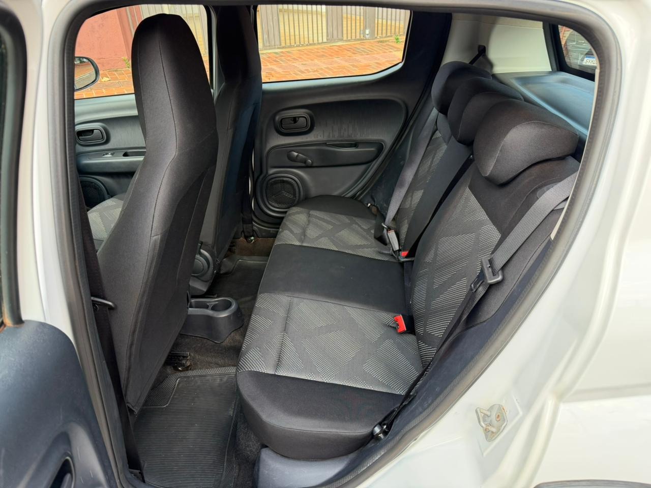 FIAT Mobi Like 1.0 2025 - miniatura 8