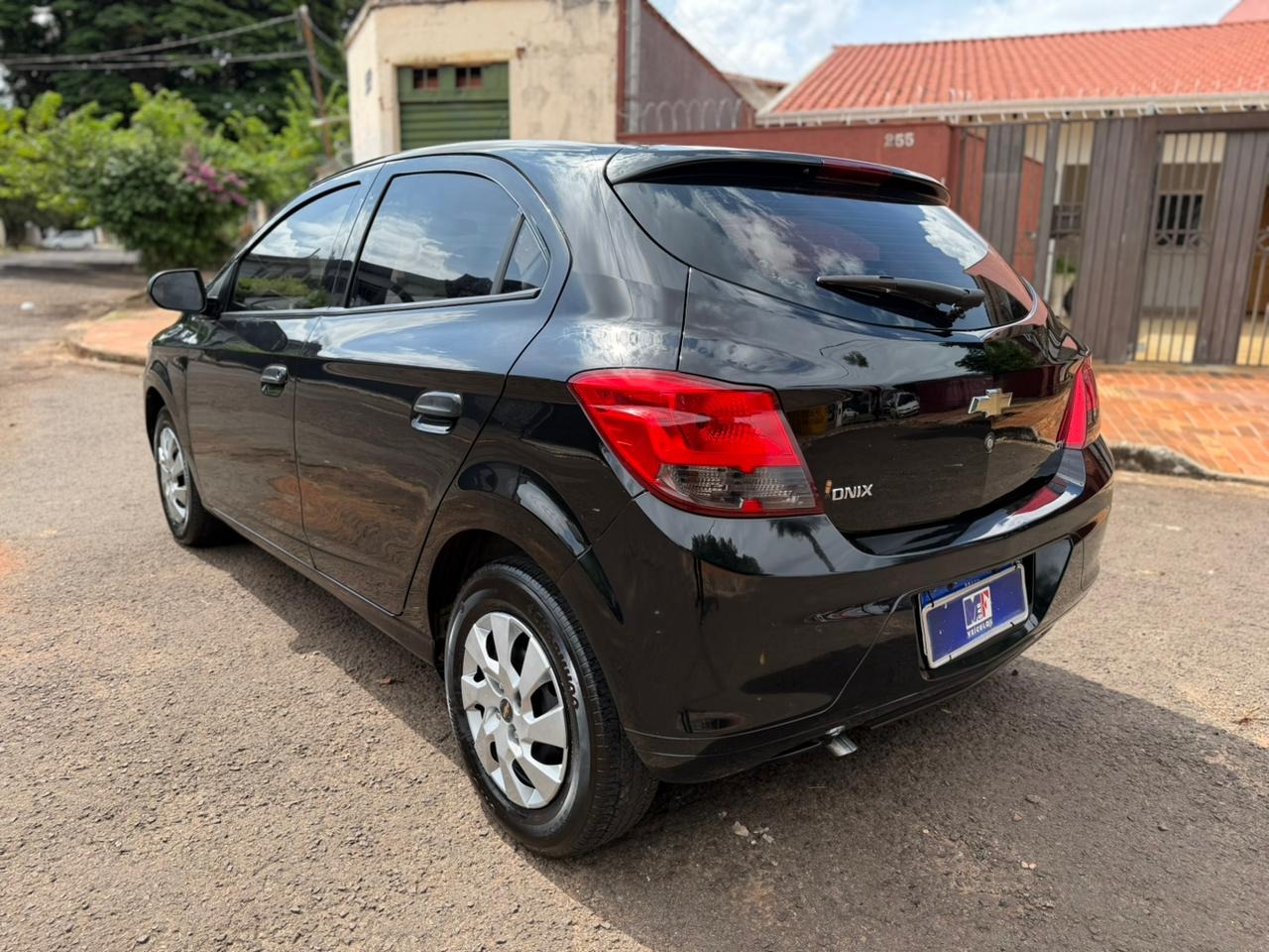 CHEVROLET Onix Joy 1.0 2019 - miniatura 3