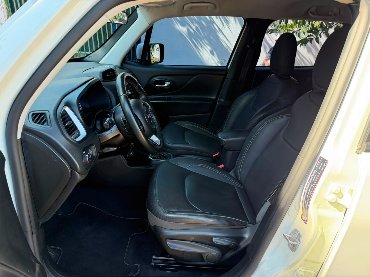JEEP Renegade Longitude 2.0TDi 16v 4x4 2021 - miniatura 8