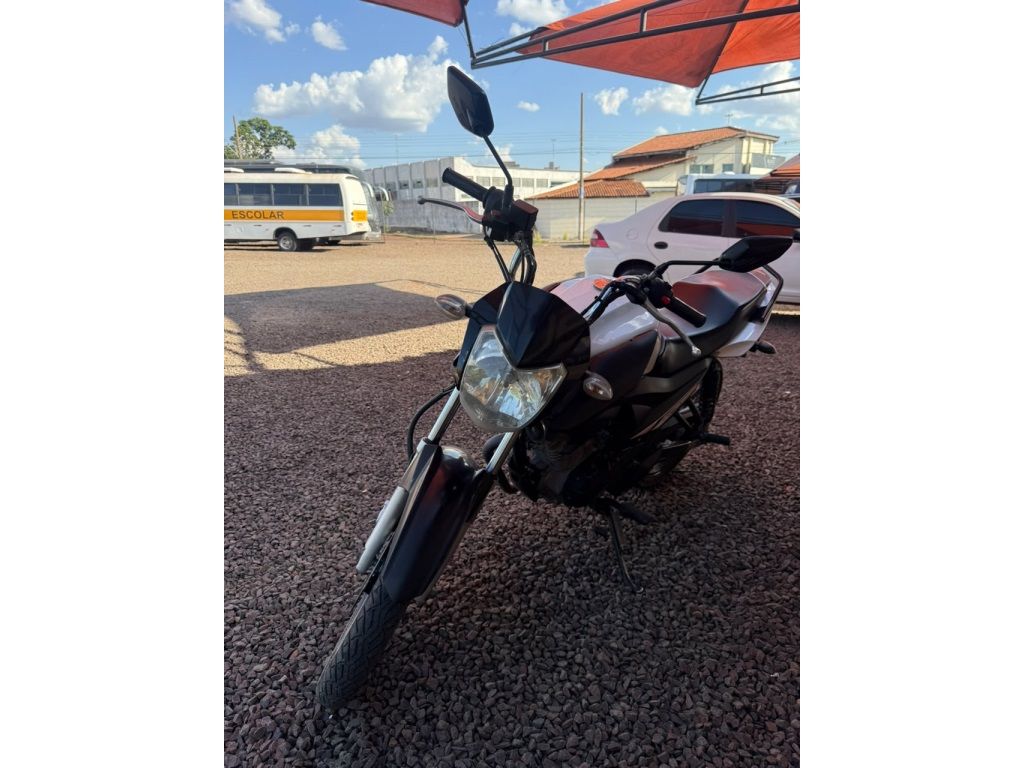 YAMAHA YBR 150 ED Factor 2023 - miniatura 5