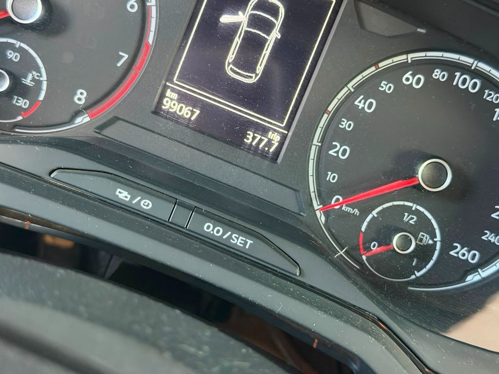 VOLKSWAGEN Polo Hatch 1.6 2020 - miniatura 8