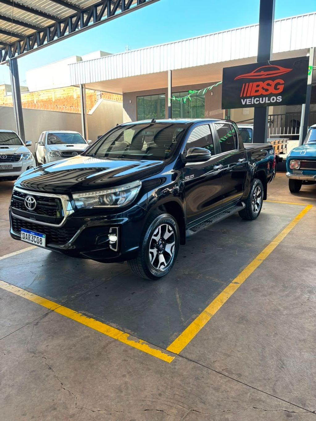 TOYOTA Hilux SRX D4-D 2.8TDi 16v 4X4 C.D. 2020