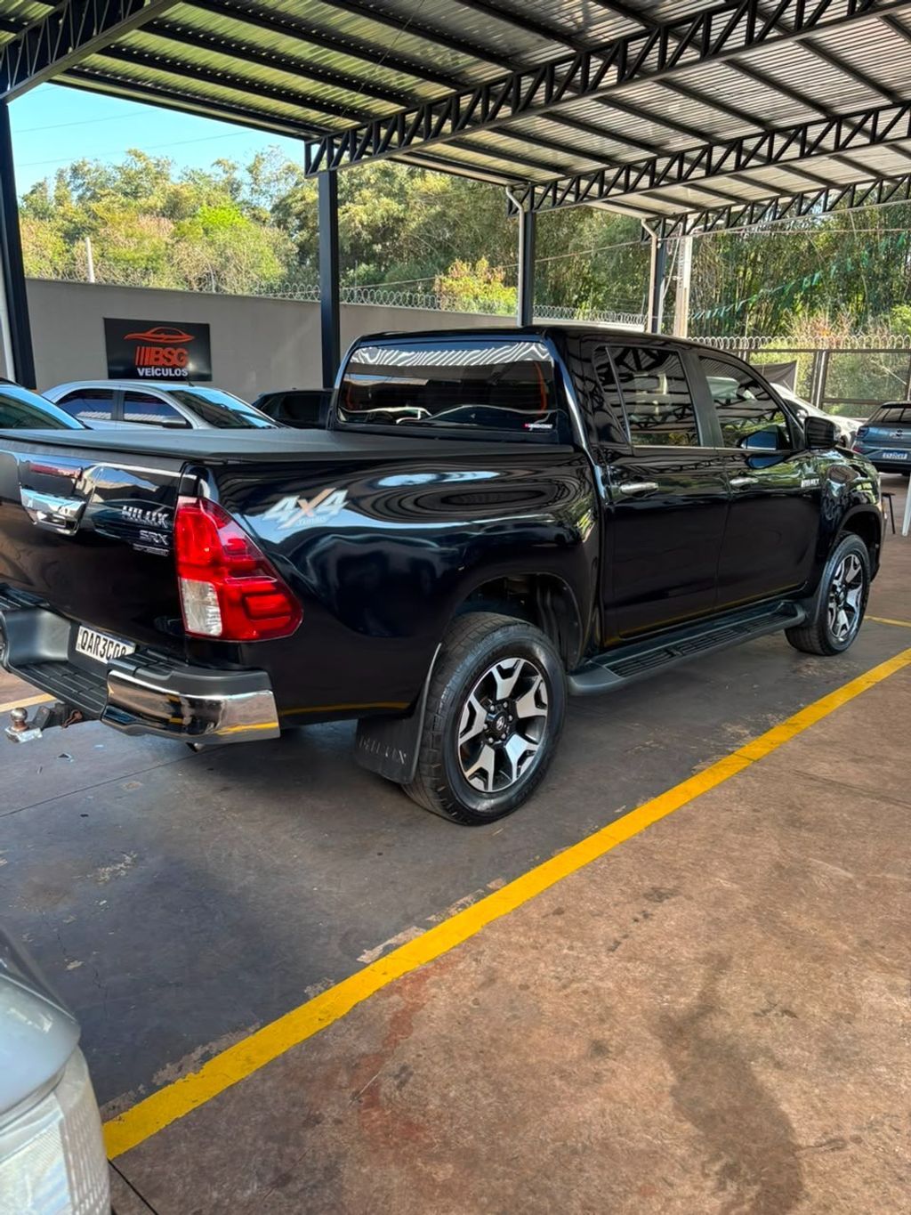 TOYOTA Hilux SRX D4-D 2.8TDi 16v 4X4 C.D. 2020 - miniatura 8