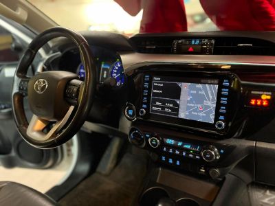 TOYOTA Hilux SRV D4-D 2.8TDi 16v 4X4 C.D. 2020 - miniatura 11