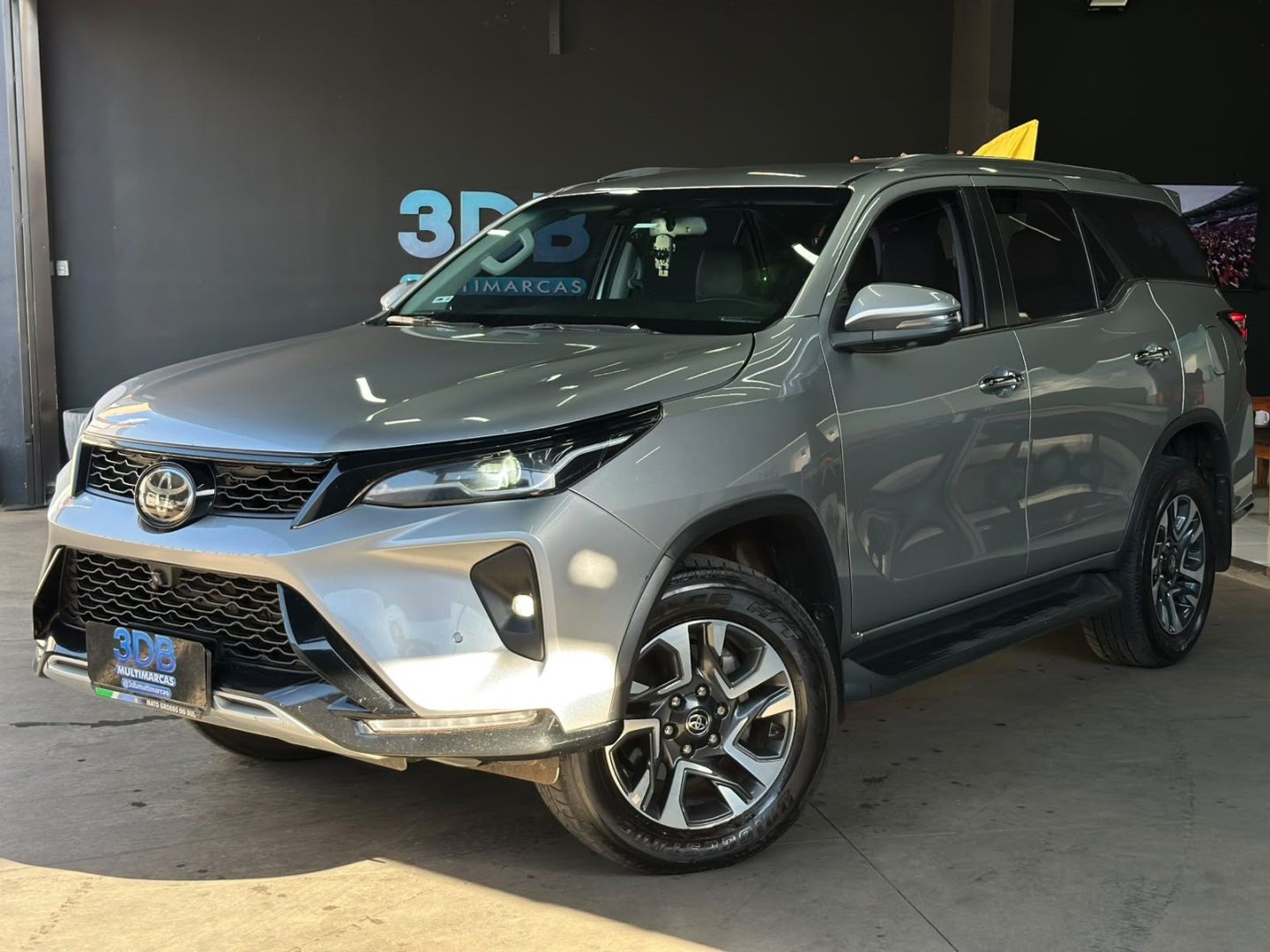 TOYOTA Hilux SW4 SRX Platinum D4-D 2.8TDi 16v 4x4 2024