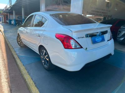 NISSAN Versa Unique 1.6 16v 2017 - miniatura 3