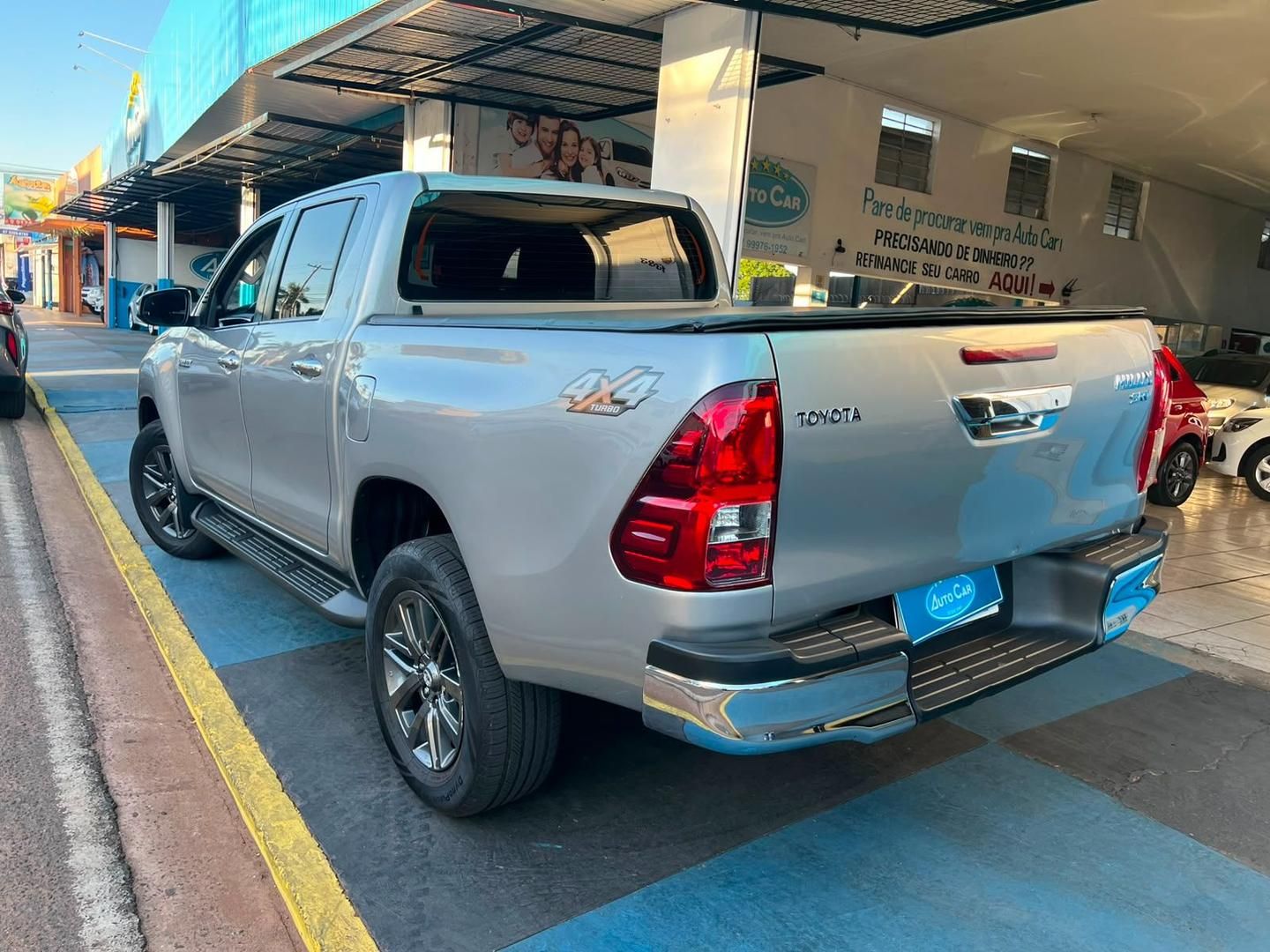 TOYOTA Hilux SRV D4-D 2.8TDi 16v 4X4 C.D. 2019 - miniatura 4