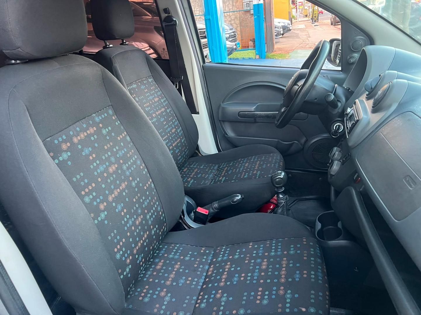 FIAT Uno Vivace 1.0 4p. 2016 - miniatura 6