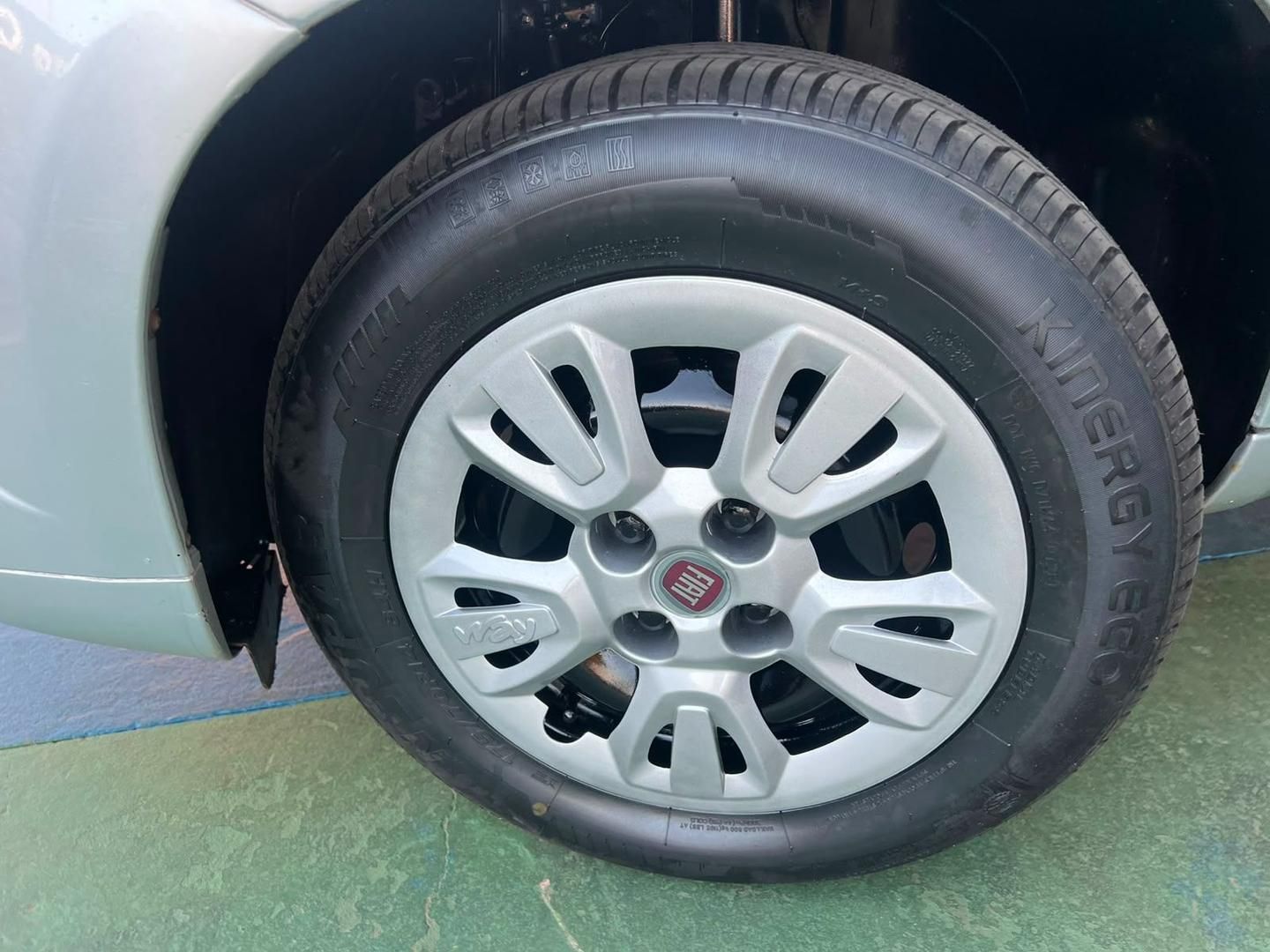 FIAT Uno Vivace 1.0 4p. 2016 - miniatura 9