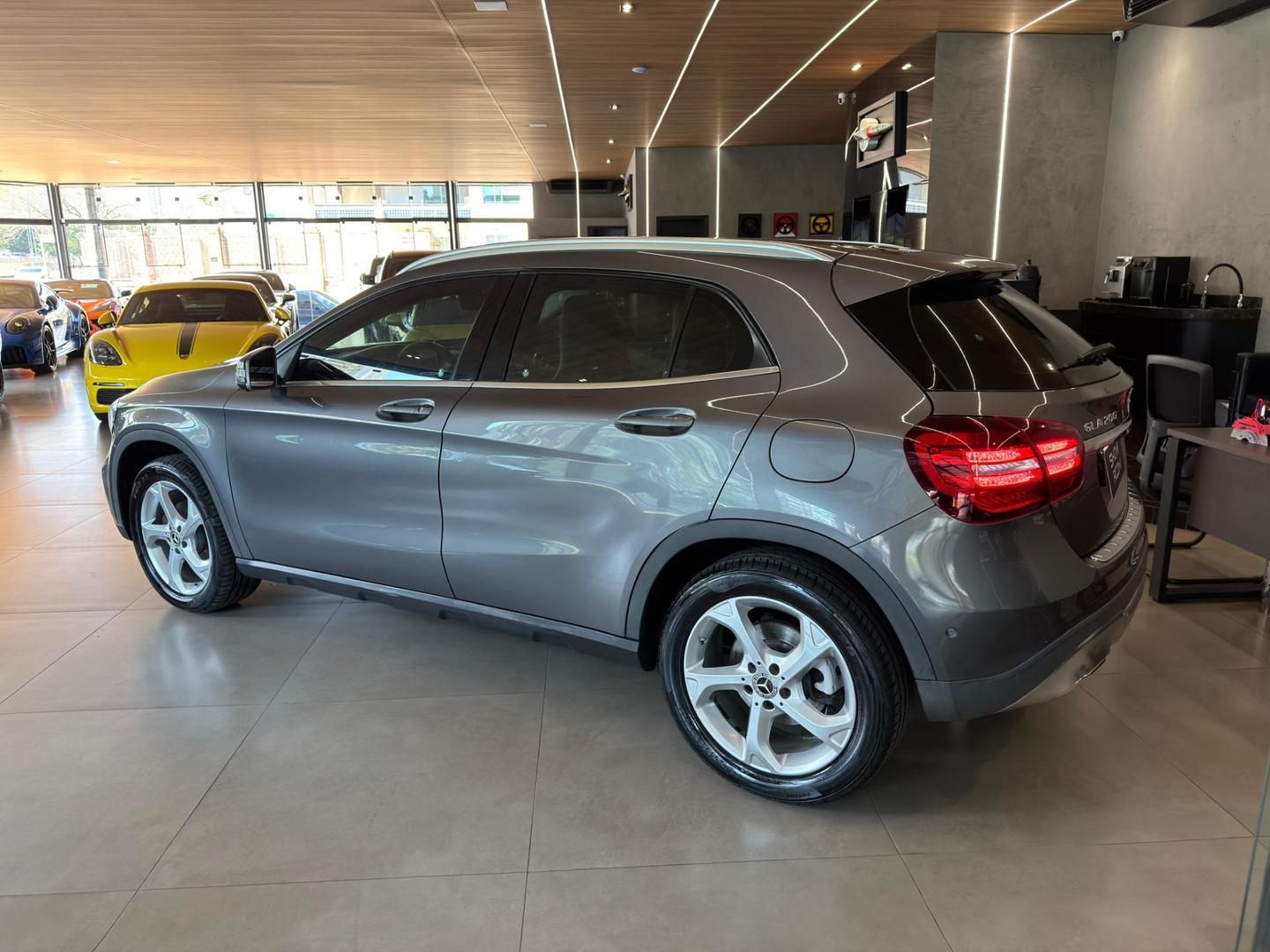 MERCEDES-BENZ GLA 200 Advance 1.6T 16v 2019 - miniatura 3