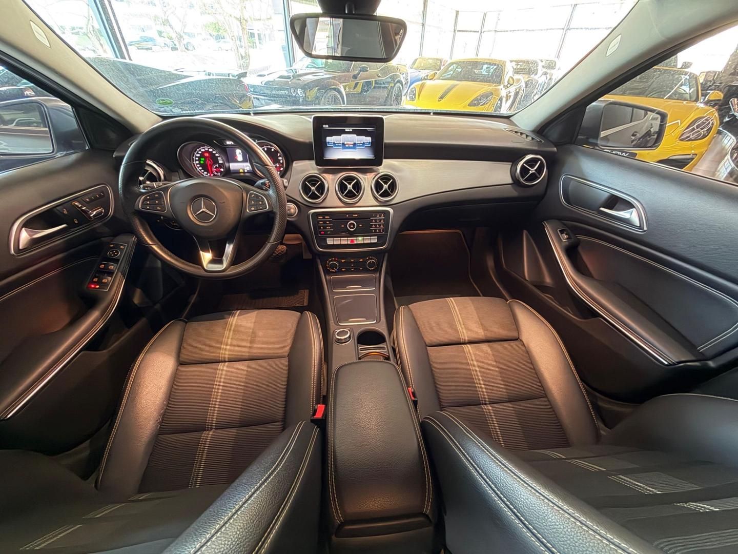 MERCEDES-BENZ GLA 200 Advance 1.6T 16v 2019 - miniatura 7