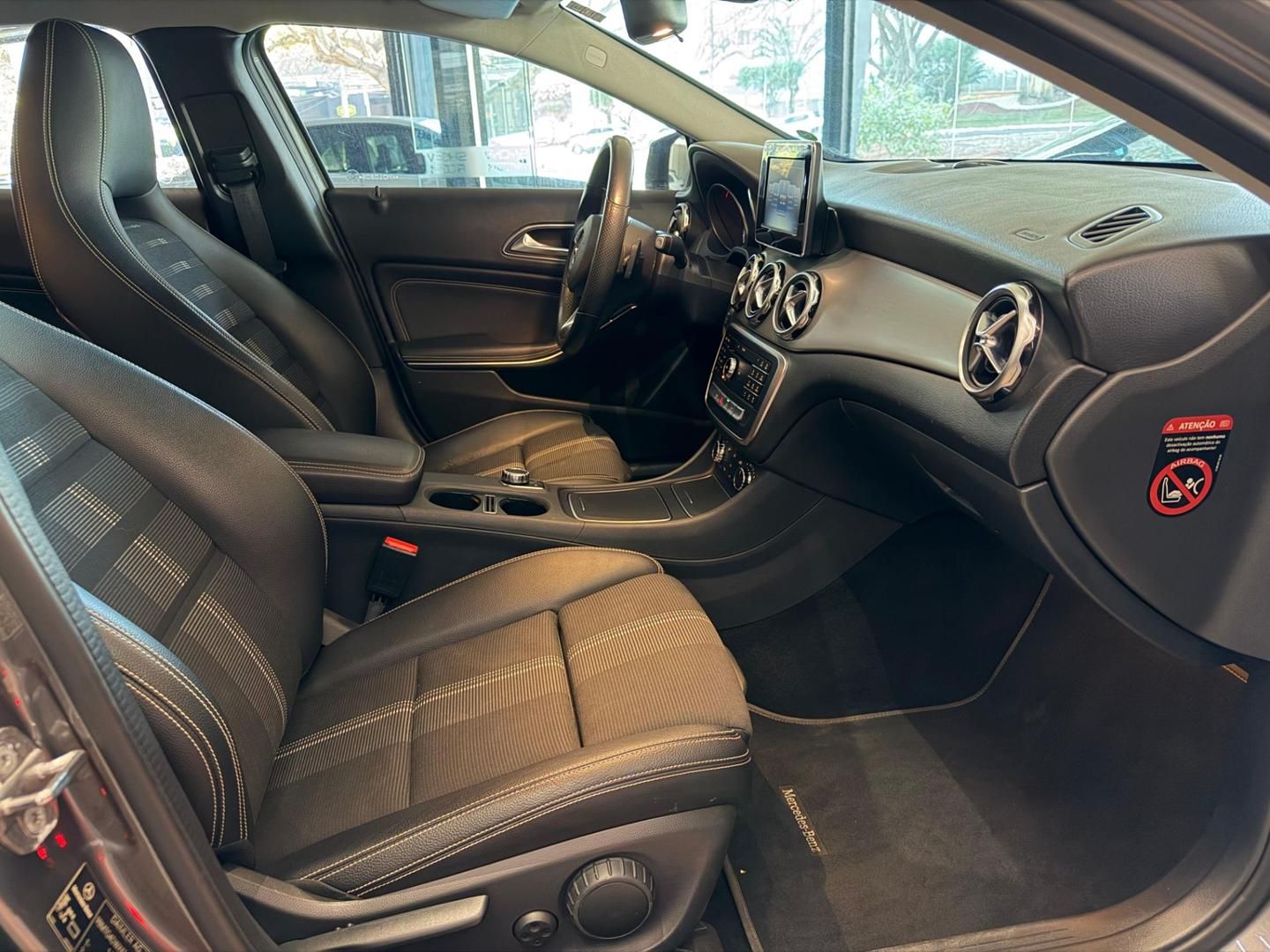 MERCEDES-BENZ GLA 200 Advance 1.6T 16v 2019 - miniatura 13