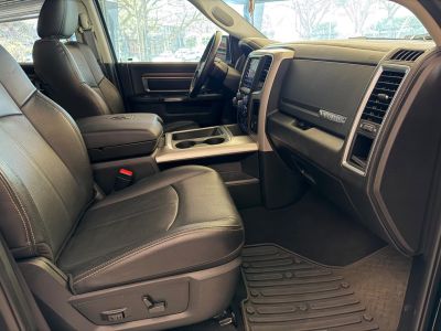 RAM 1500 Classic Laramie 5.7 V8 4X4 C.D. 2022 - miniatura 12