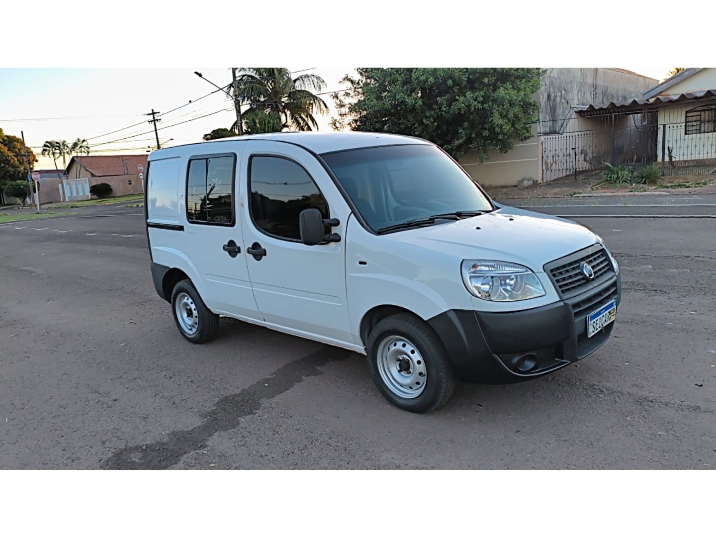 FIAT Doblo Cargo 1.8 16v 2014