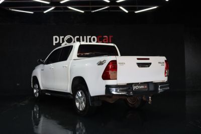 TOYOTA Hilux SRV D4-D 2.8TDi 16v 4X4 C.D. 2017 - miniatura 6