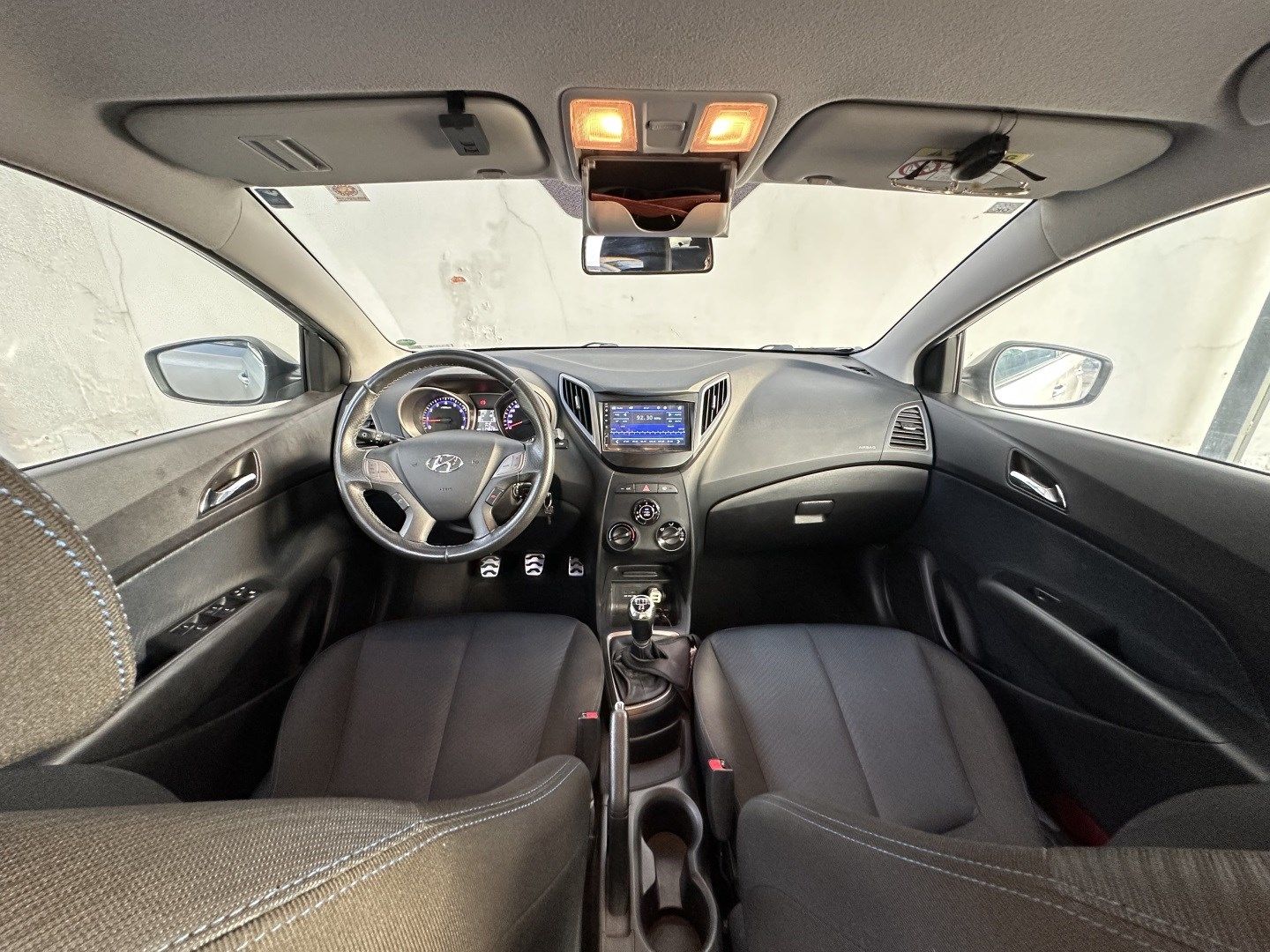 HYUNDAI HB20X Style 1.6 16v 2015 - miniatura 7