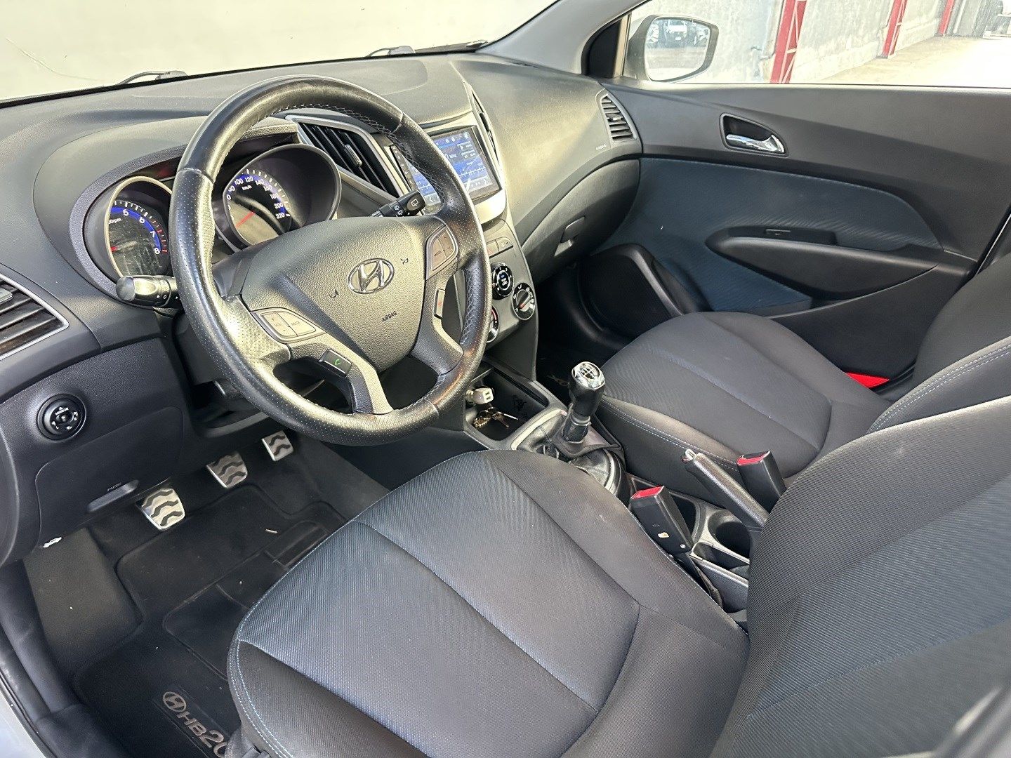 HYUNDAI HB20X Style 1.6 16v 2015 - miniatura 9