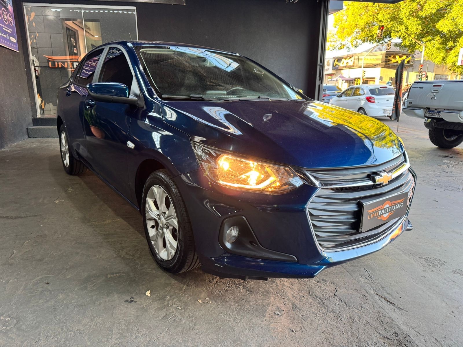 CHEVROLET Onix Sedan Plus 1.0T 12v 2025 - miniatura 2