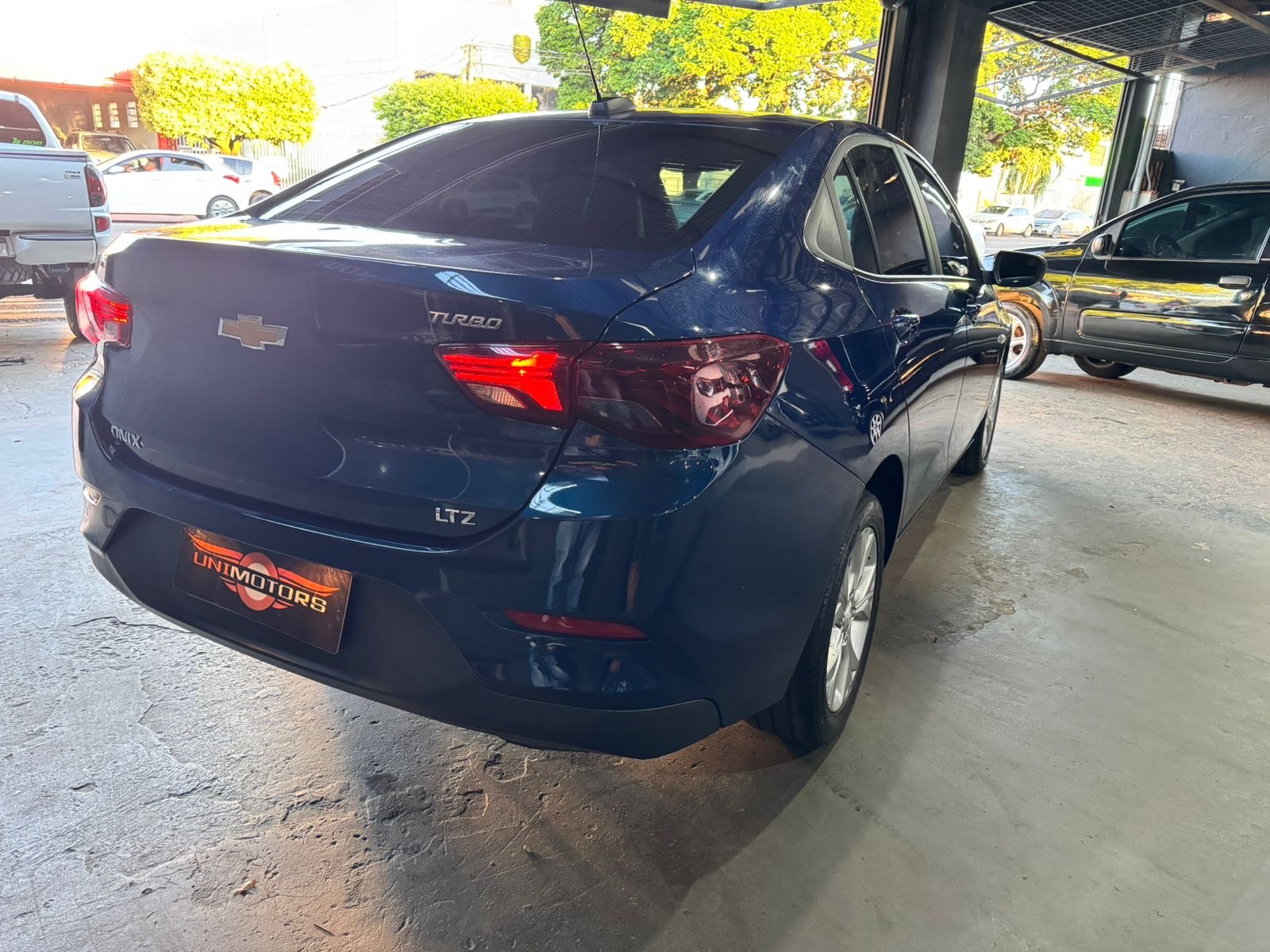 CHEVROLET Onix Sedan Plus 1.0T 12v 2025 - miniatura 3