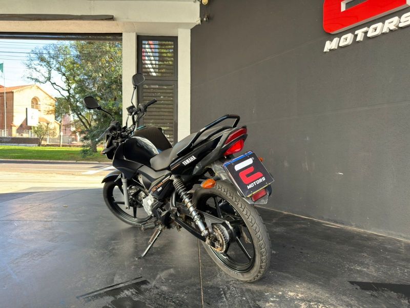 YAMAHA YBR 125 ED Factor 2017 - miniatura 3