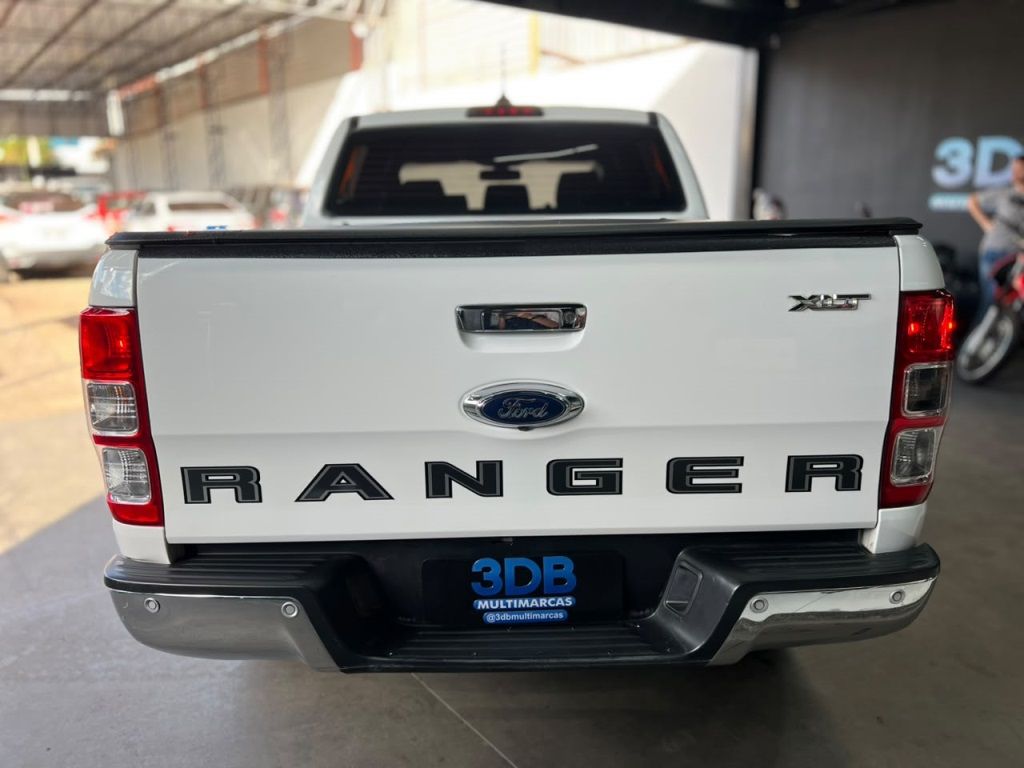 FORD Ranger XLT 3.2TDCi 20v 4x4 C.D. 2022 - miniatura 6