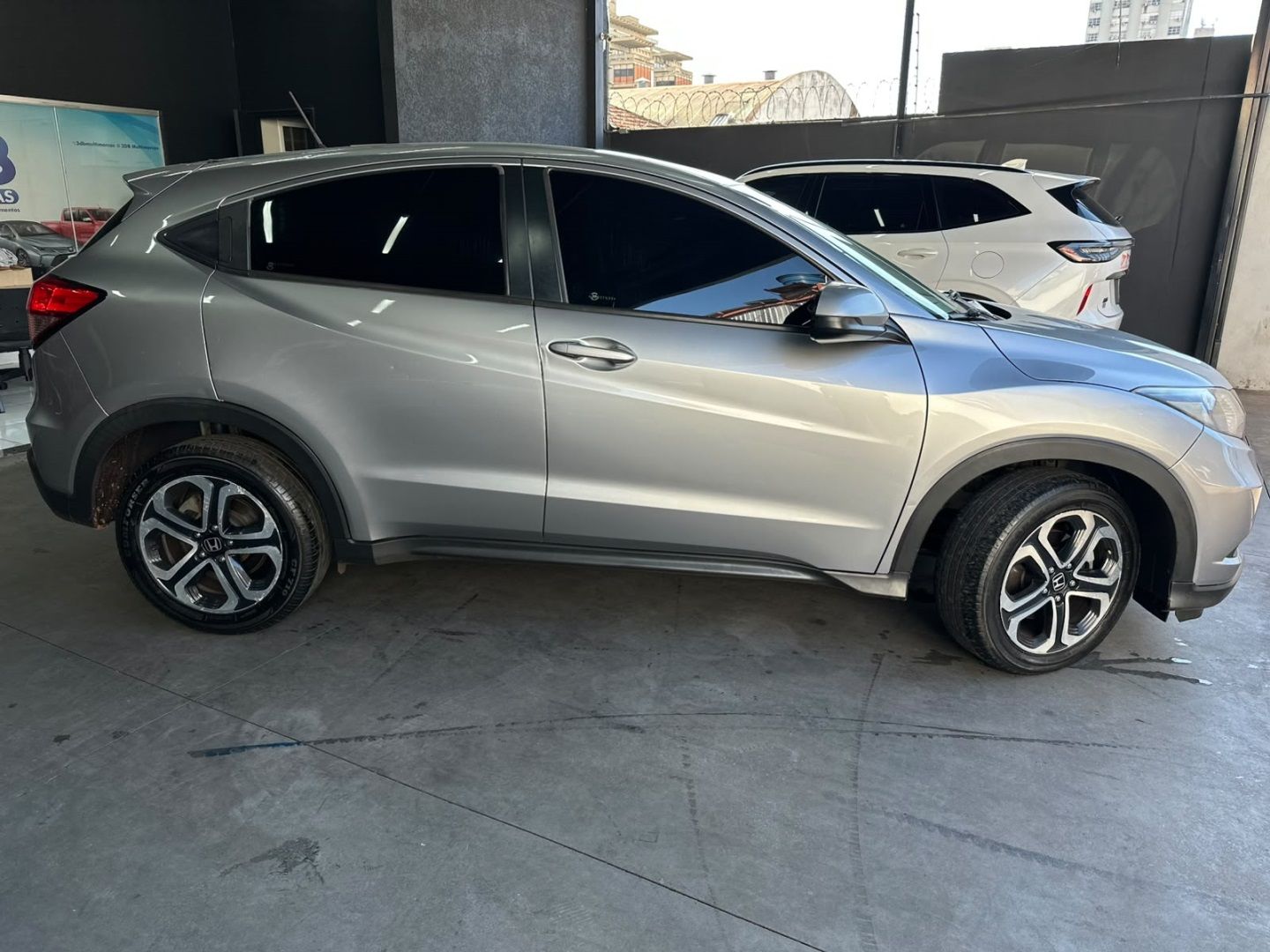 HONDA HR-V LX 1.8 16v 2018 - miniatura 4