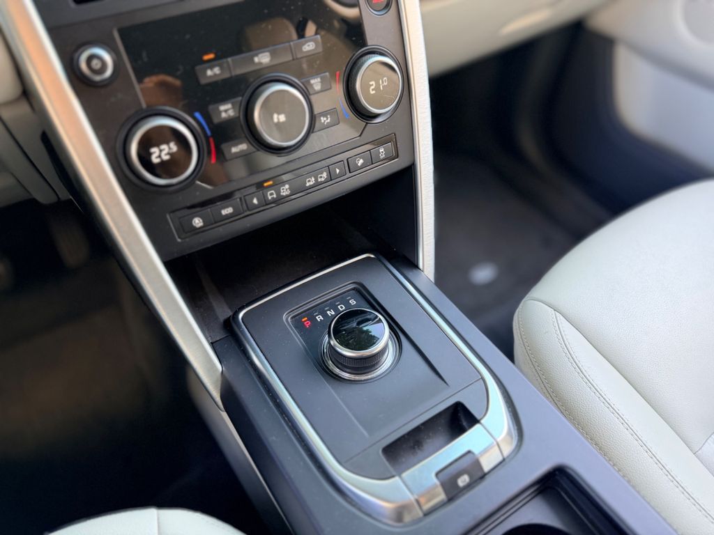 LAND ROVER Discovery Sport SE 2.0T 16v Si4 2019 - miniatura 9