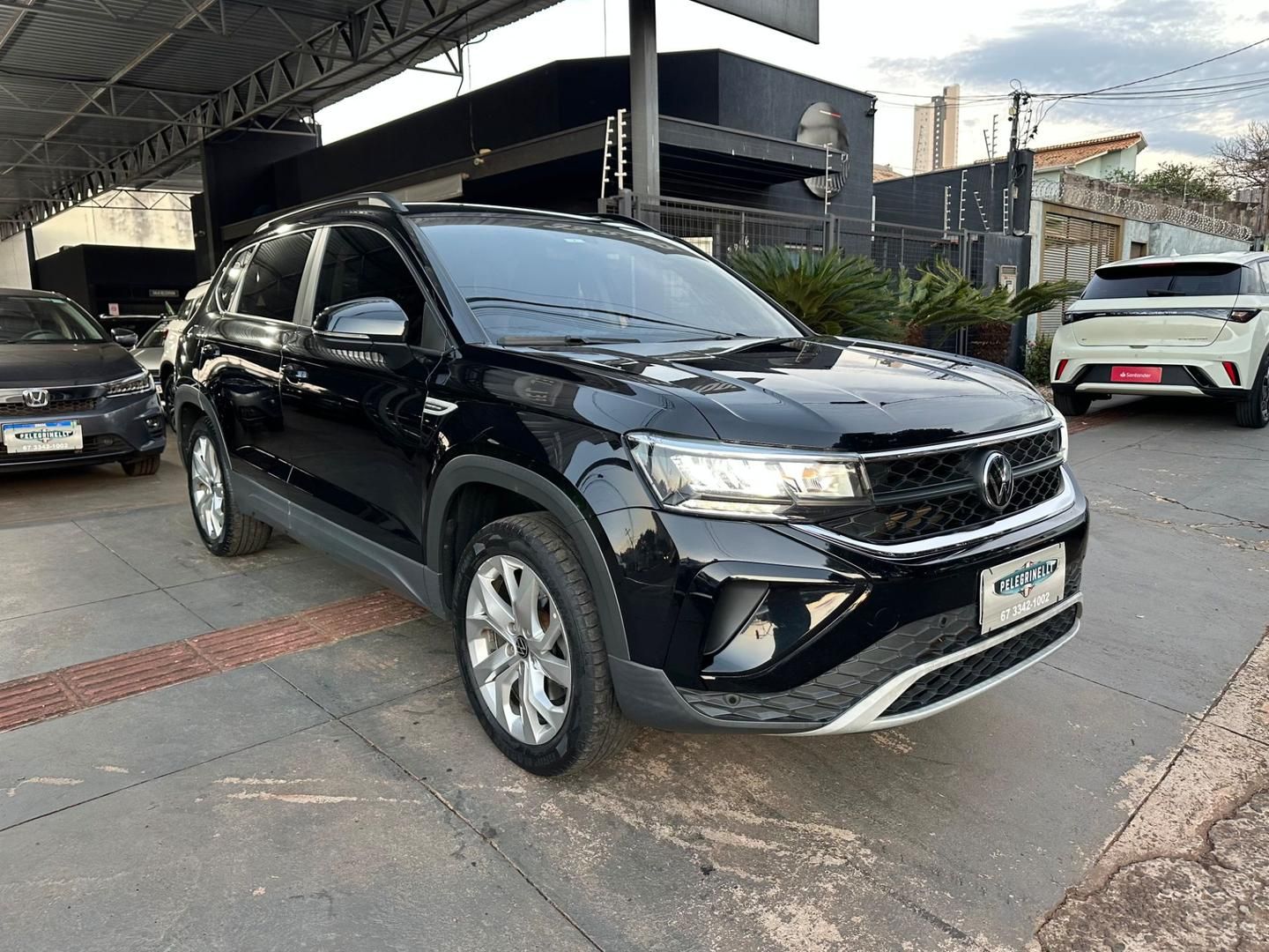 Vista principal de VOLKSWAGEN Taos Comfortline 1.4 16v TSi 2022