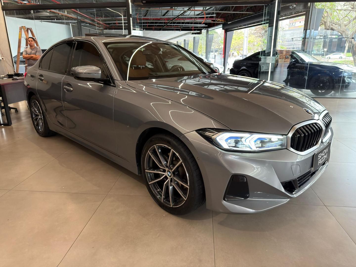 BMW 320i Sport GP 2.0T 16v 2024 - miniatura 3