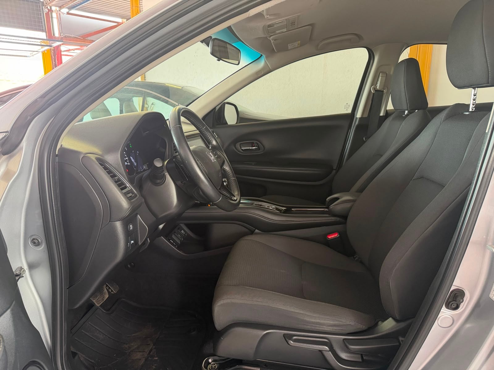 HONDA HR-V EX 1.8 16v 2021 - miniatura 8