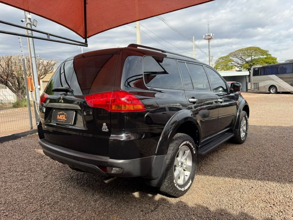 MITSUBISHI Pajero Dakar HPE 3.2TDi 16v 4x4 2015 - miniatura 7