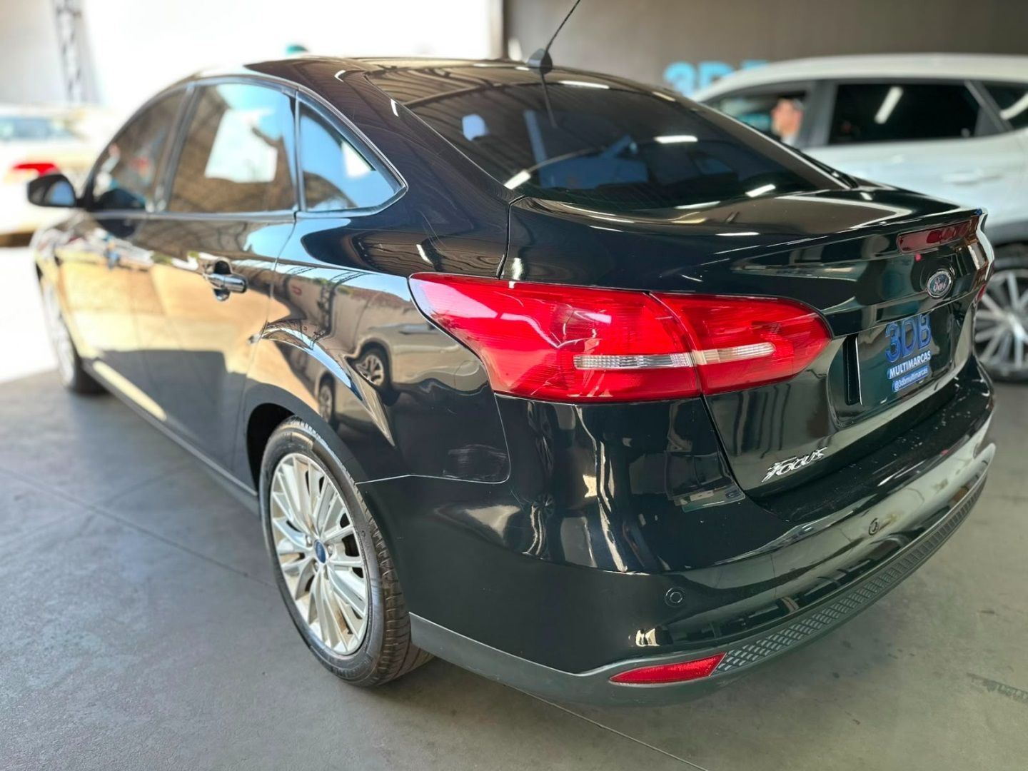 FORD Focus Sedan SE 2.0 16v Powershift 2018 - miniatura 7