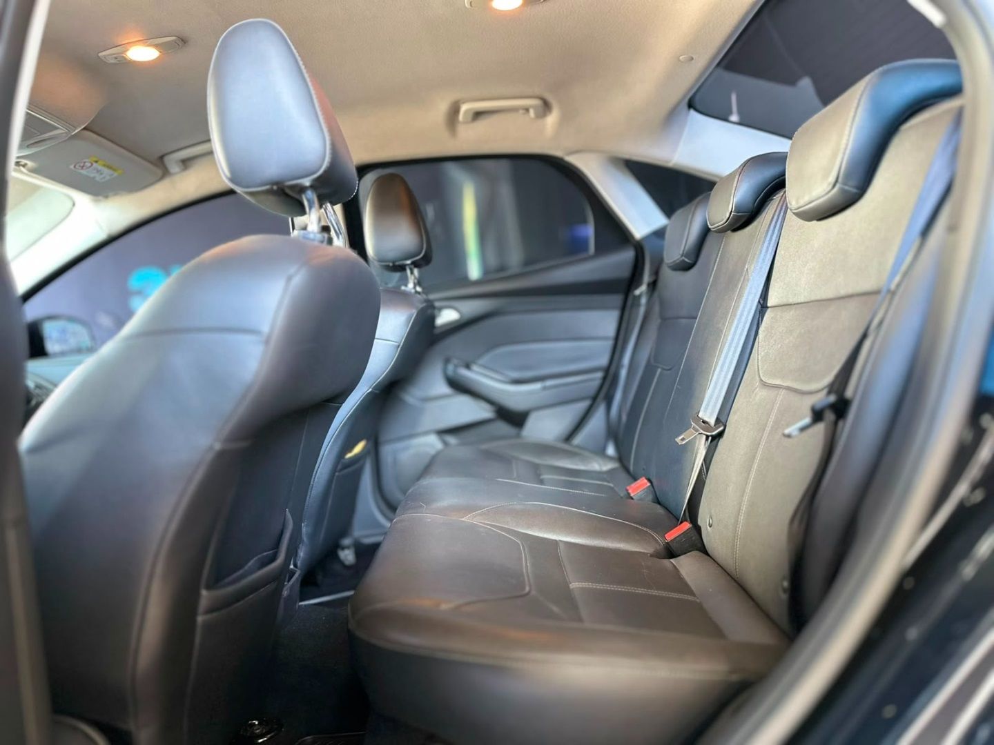 FORD Focus Sedan SE 2.0 16v Powershift 2018 - miniatura 10