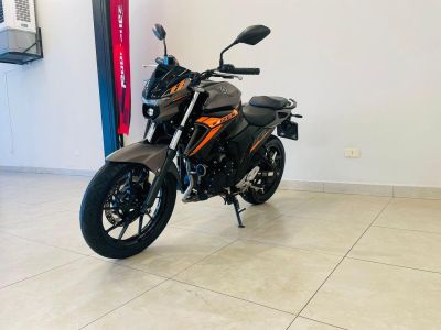 YAMAHA FZ25 250 Fazer 2025 - miniatura 2