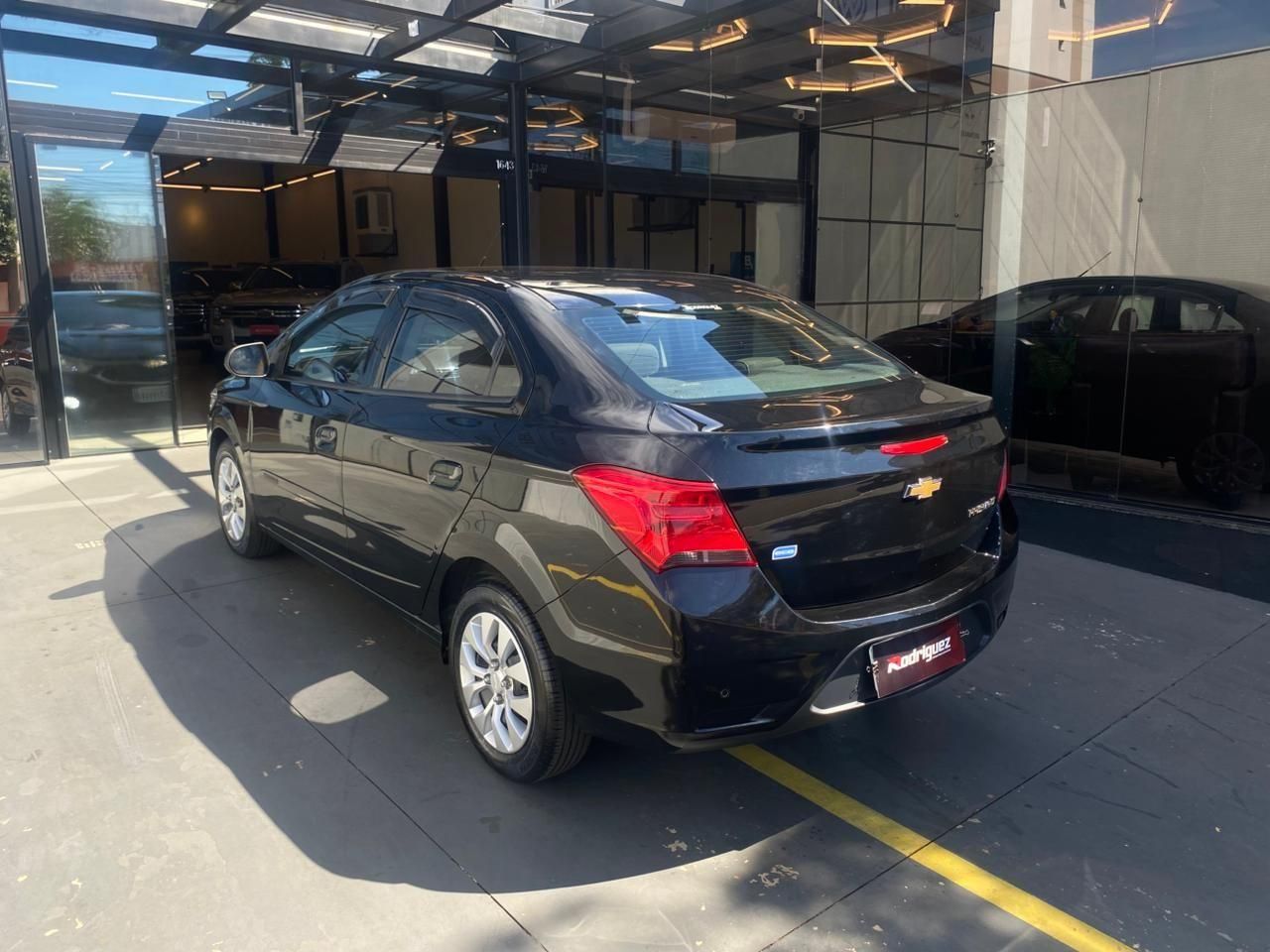 CHEVROLET Prisma LT 1.4 2017 - miniatura 4