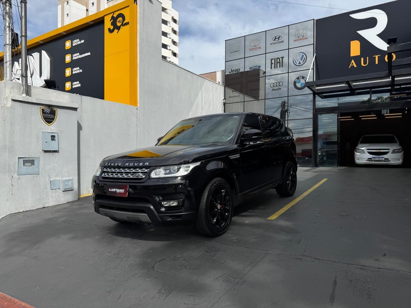 LAND ROVER Range Rover Sport SE 3.0TDi V6 24v 2015 - miniatura 2