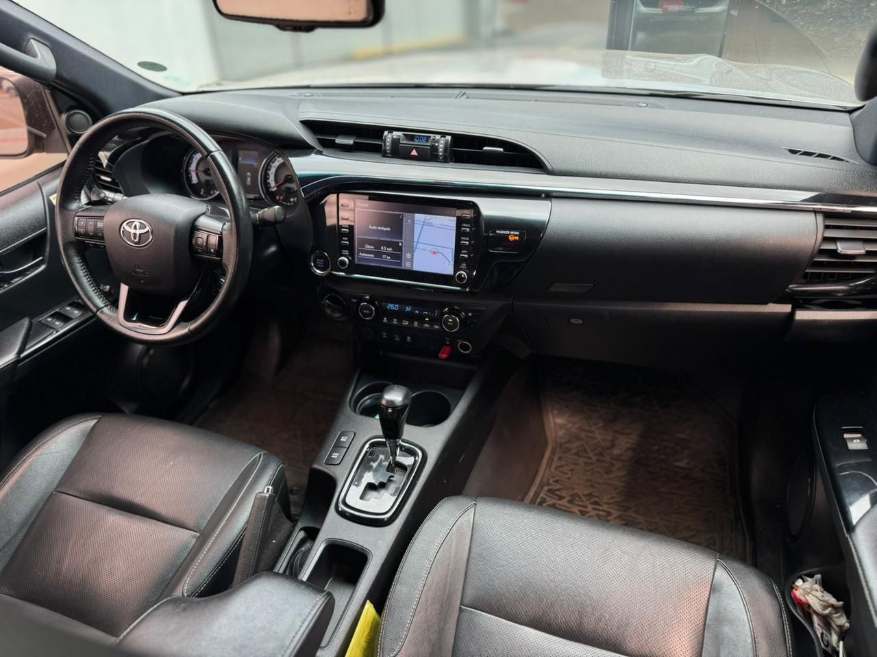 TOYOTA Hilux SRX D4-D 2.8TDi 16v 4X4 C.D. 2020 - miniatura 6