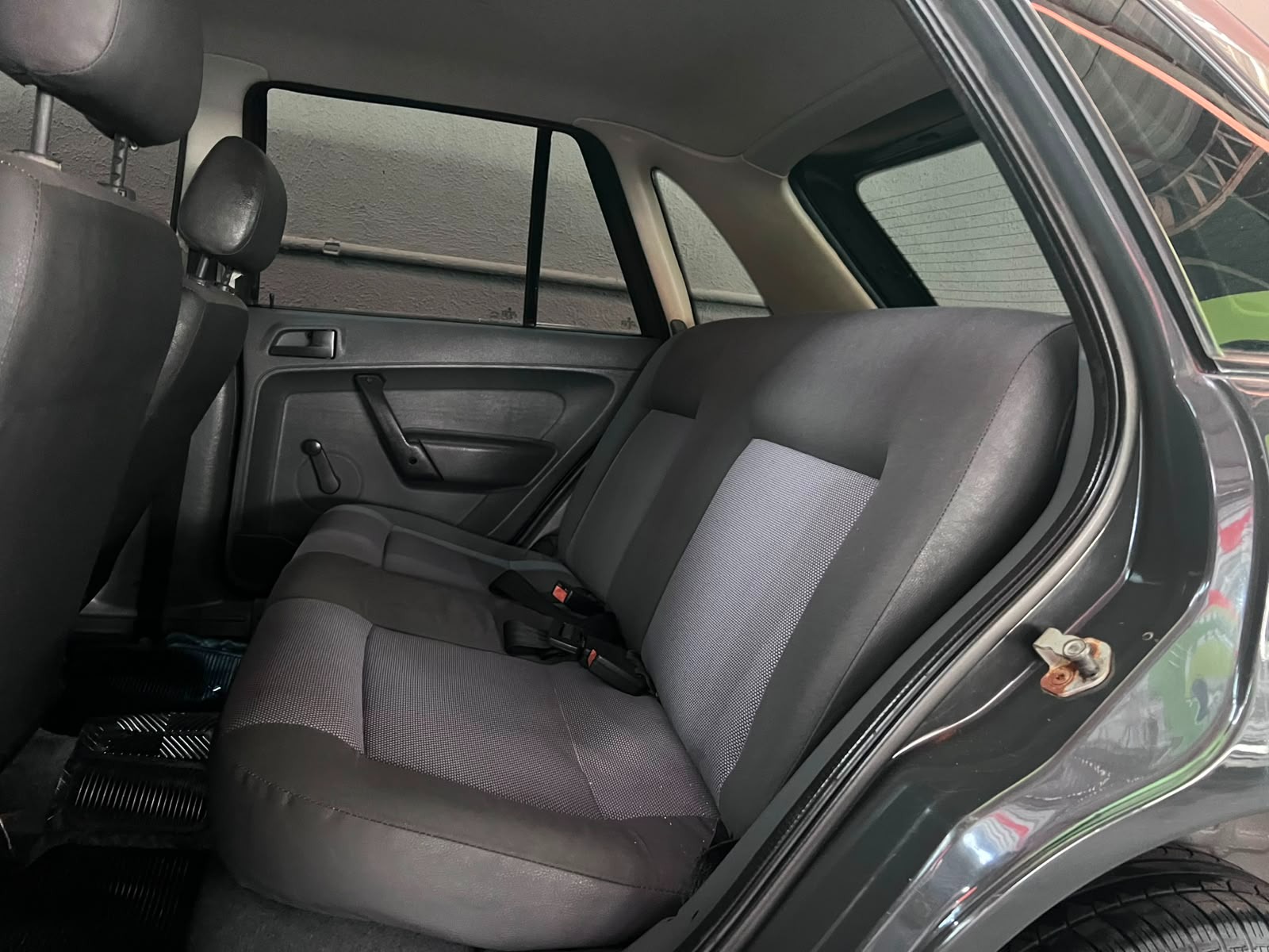 VOLKSWAGEN Gol 1.0 12v 4p. 2007 - miniatura 7