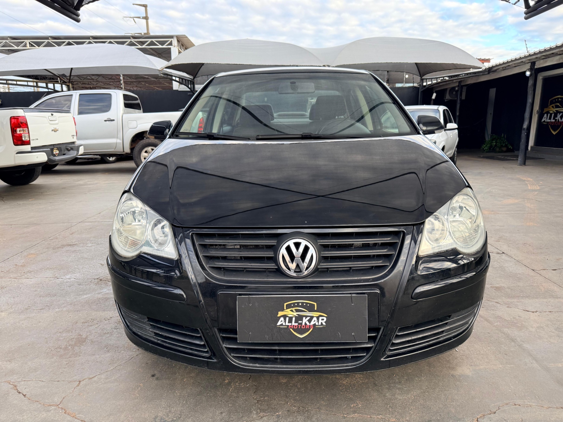 VOLKSWAGEN Polo Sedan 1.6 2011 - miniatura 2