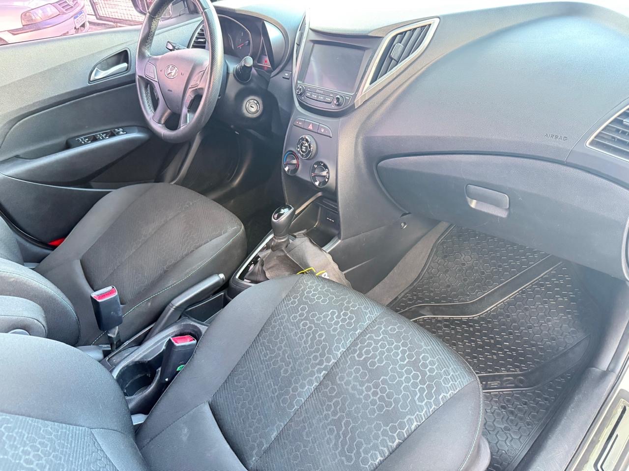 HYUNDAI HB20X Style 1.6 16v 2018 - miniatura 9
