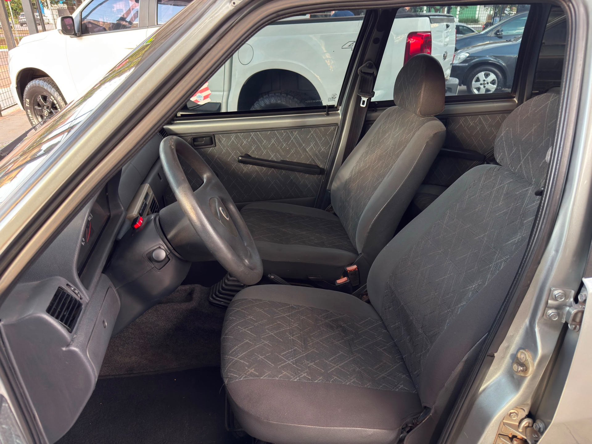 FIAT Uno Mille 1.0 Fire 4p. 2005 - miniatura 7