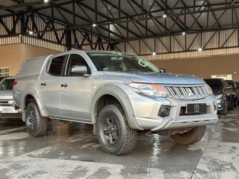 MITSUBISHI L200 Triton GLS Outdoor 2.4TDi 16v 4X4 C.D. 2022 - miniatura 3