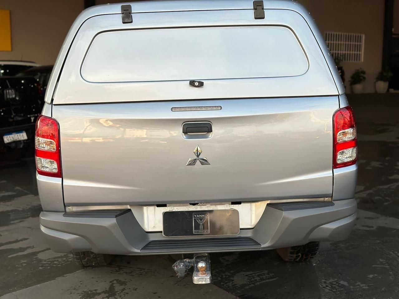 MITSUBISHI L200 Triton GLS Outdoor 2.4TDi 16v 4X4 C.D. 2022 - miniatura 5