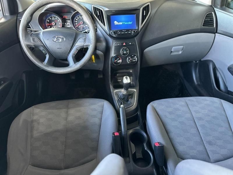 HYUNDAI HB20S Comfort Plus 1.6 16v 2019 - miniatura 9