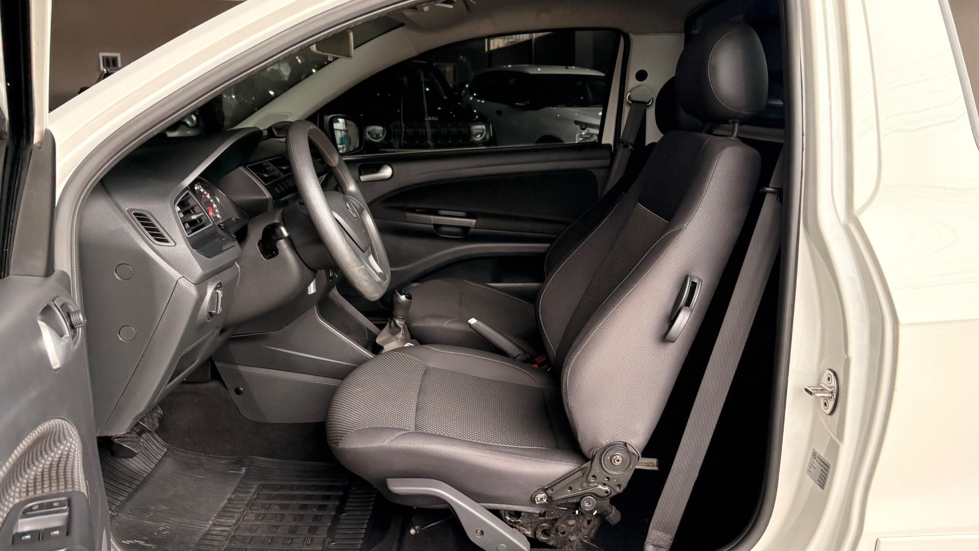 VOLKSWAGEN Saveiro Trendline 1.6 C.S. 2021 - miniatura 7