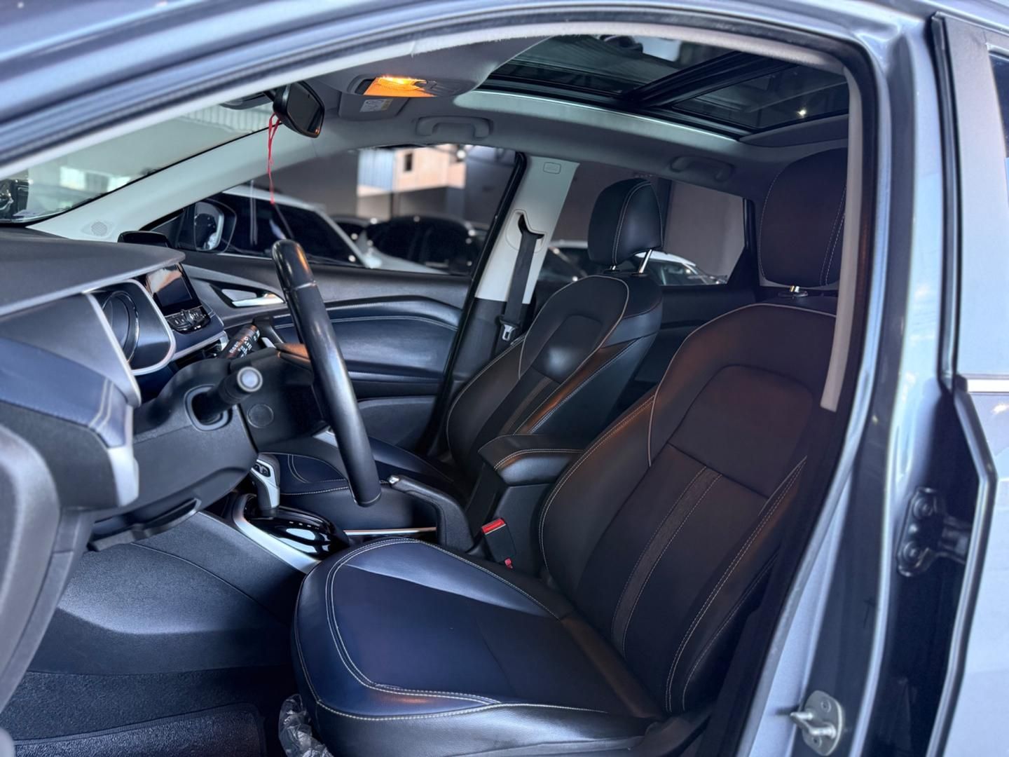 CHEVROLET Tracker 1.2T 12v 2023 - miniatura 6