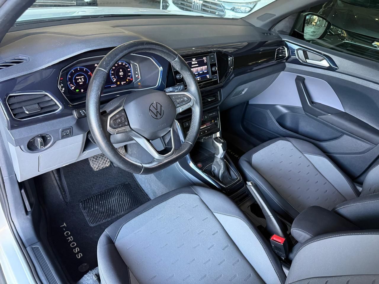 VOLKSWAGEN T-Cross Comfortline 1.0 12v TSi 2023 - miniatura 6