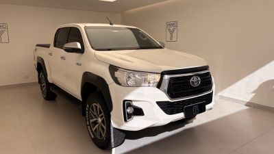 TOYOTA Hilux SRV D4-D 2.8TDi 16v 4X4 C.D. 2019 - miniatura 2