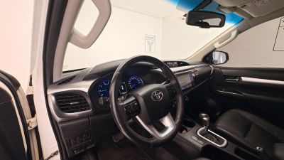 TOYOTA Hilux SRV D4-D 2.8TDi 16v 4X4 C.D. 2019 - miniatura 10