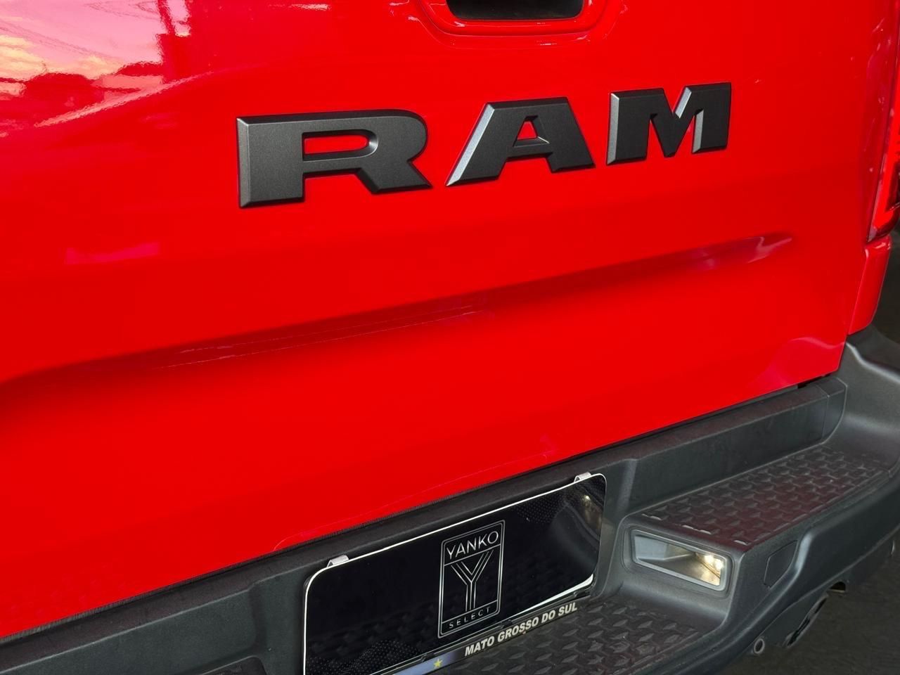 RAM Rampage Rebel 2.0T 16v 4x4 2024 - miniatura 5
